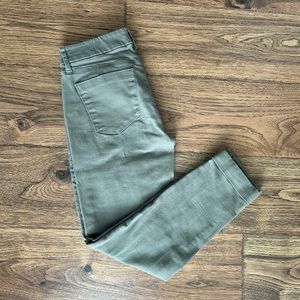 LOFT Olive Green Modern Skinny Ankle